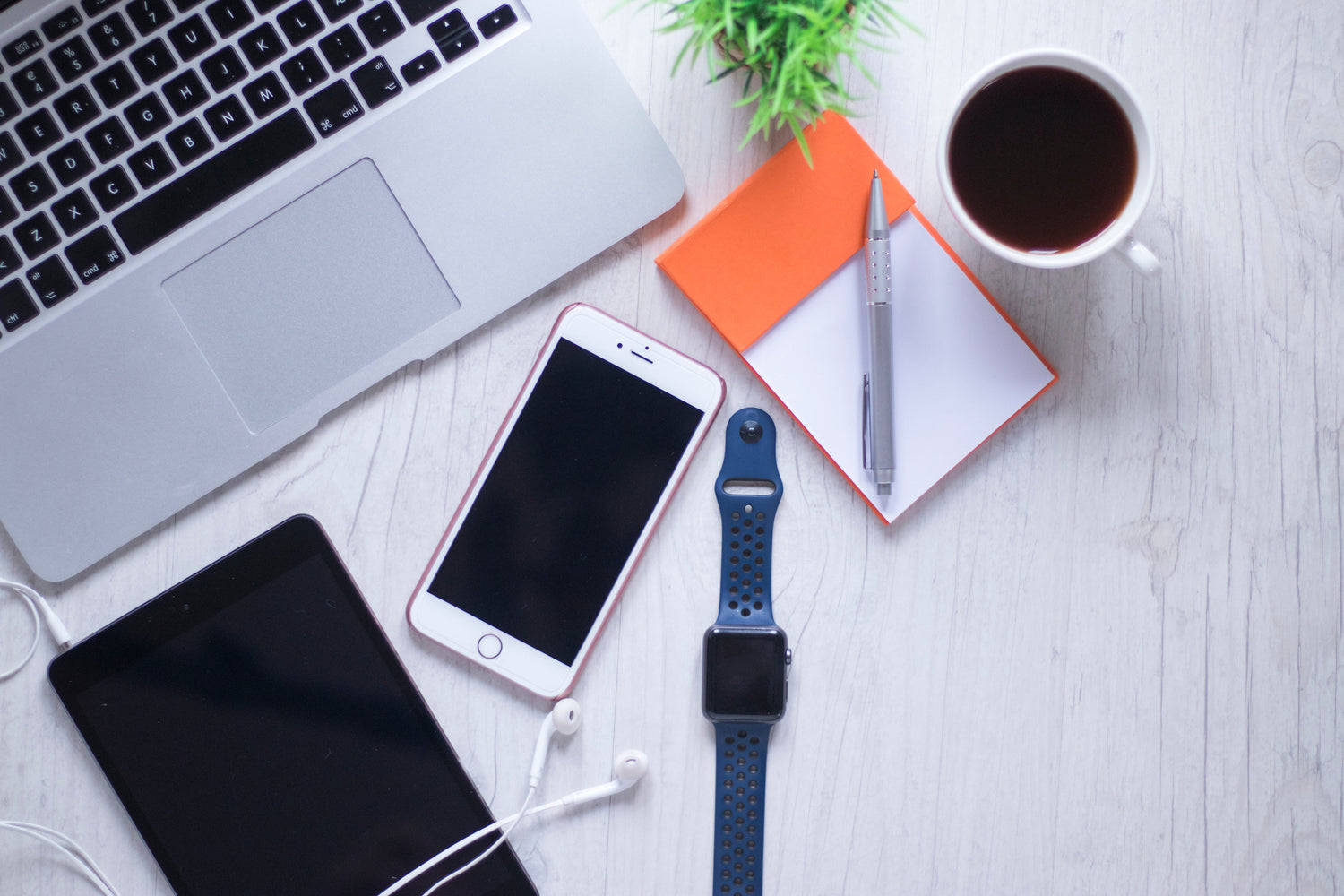 Relojes y electrónicos